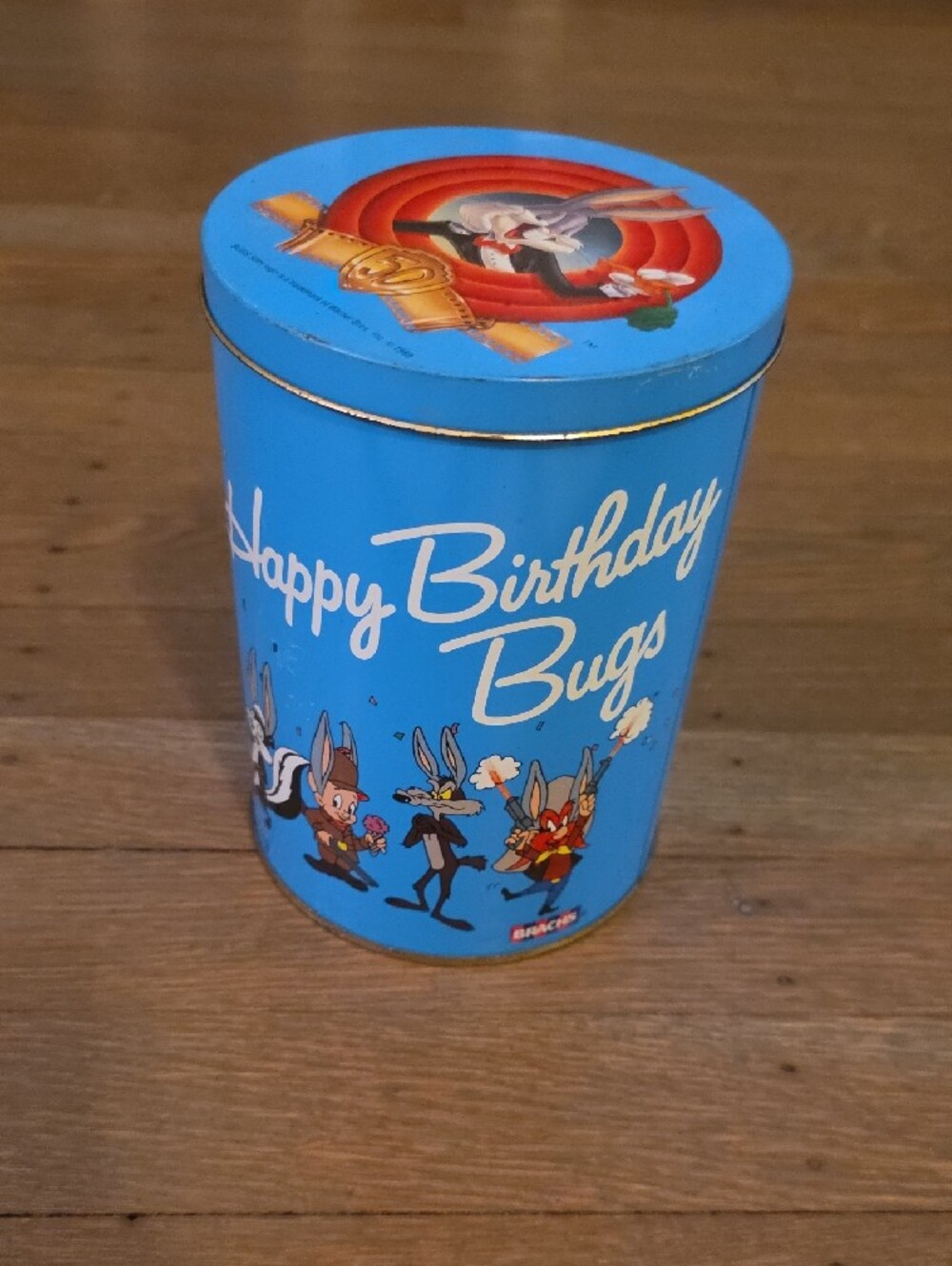 Warner Bros. Vintage 1989 Tin "Happy Birthday Bugs" Canister w/ Looney Tunes